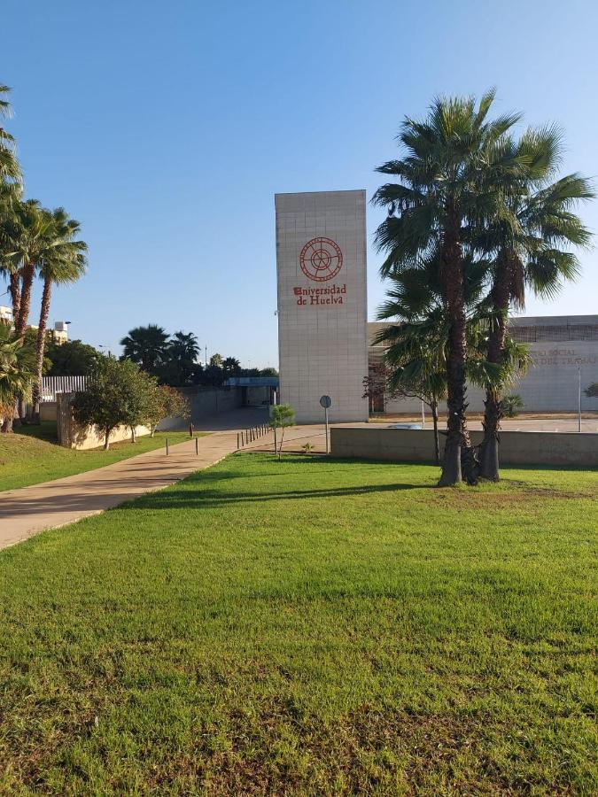 Habitacion Privada A 15 Min De La Playa/Piso Otel Huelva Dış mekan fotoğraf